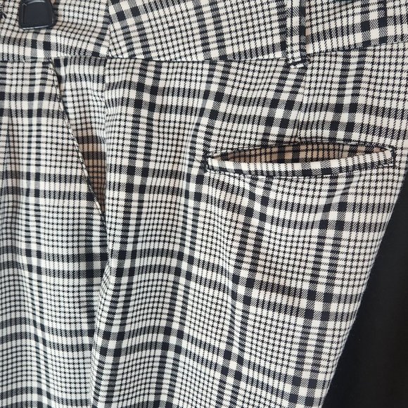 Abercrombie and Fitch Business Trouser - Picture 4 of 7